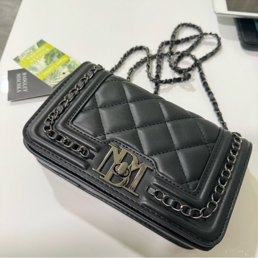 BADGLEY MISCHKA Quilted Black Vegan Leather Crossbody Shoulder Purse